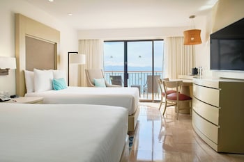 Room, 2 Double Beds (View)