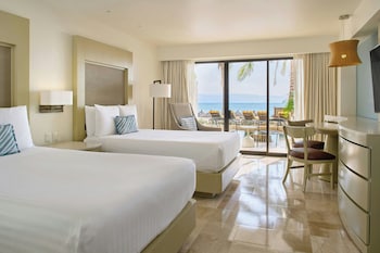 Room, 2 Double Beds, Oceanfront