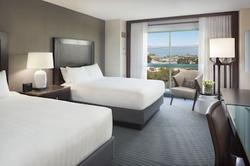 Room, 2 Queen Beds, Bay View