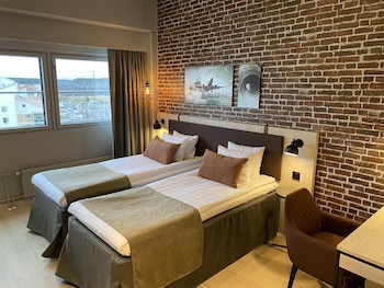 Standard Twin Room with kitchenette