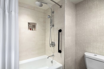 Room, 2 Double Beds, Partial Ocean View