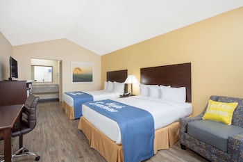 Standard Room, 2 Queen Beds, Accessible