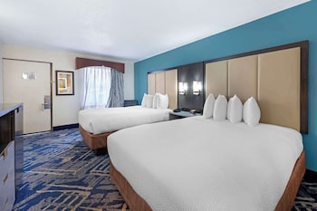 Standard Room, 2 Queen Beds, Non Smoking, Refrigerator (Shower Only)