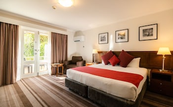 Superior Room, 1 King Bed