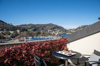 Cavour Suite