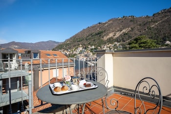 Tower Room, City View