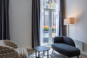 Premium Room, City View
