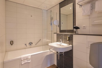Premium Room, City View