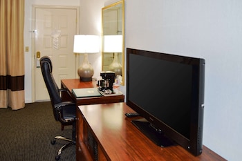 Suite, Multiple Beds, Non Smoking