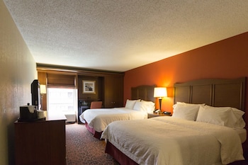 Room, 2 Queen Beds, Accessible, Non Smoking (Hearing)