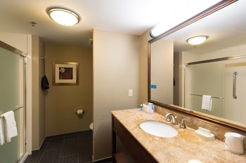 Room, 2 Queen Beds, Accessible, Non Smoking (Hearing)