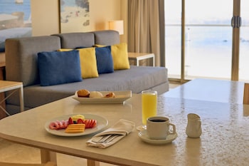 Villa Master Suite
