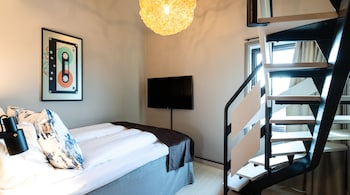 Deluxe Double Room, 1 Double Bed with Sofa bed, Non Smoking