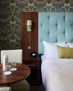 Nest Double Room