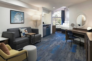 Suite, Multiple Beds