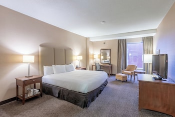 Standard Room, 1 King Bed City View Free Breakfast