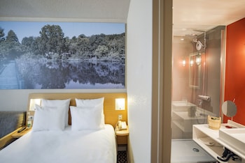 Executive Room, 1 Double Bed with Sofa bed