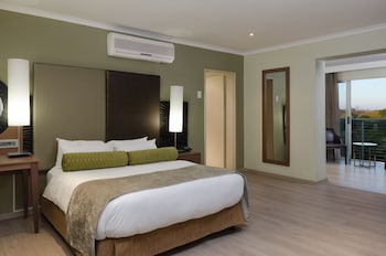 Room, 1 Double Bed (River View)