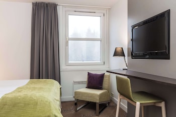 Double Room (Compact)