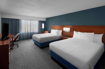 Room, 2 Queen Beds, Hearing Accessible