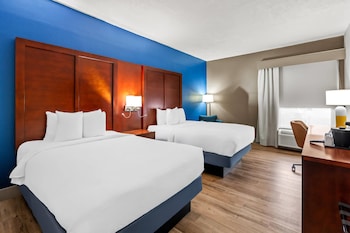 Standard Room, 2 Double Beds