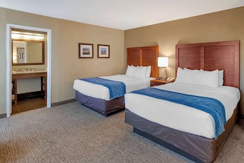 Standard Room, 2 Queen Beds, Non Smoking