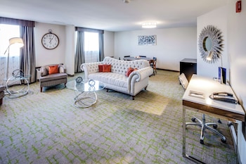 Suite, Multiple Beds, Non Smoking
