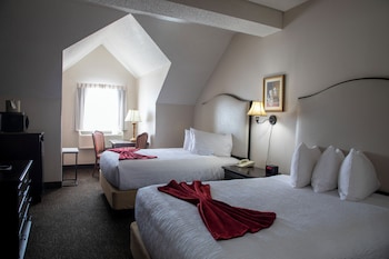 Deluxe Room, 2 Queen Beds