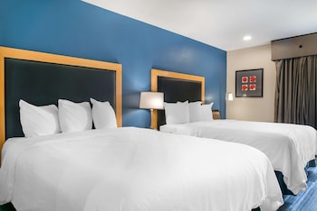 Standard Room, 2 Queen Beds, Balcony, River View (Interior Room Access)