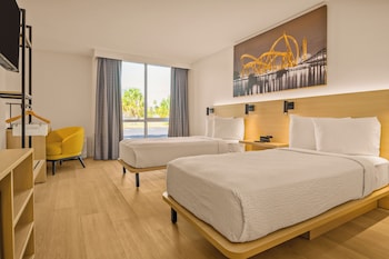 Two Twin Beds, Mobility/Hearing Accessible Room, Tub w/ Grab Bars, Non-Smoking