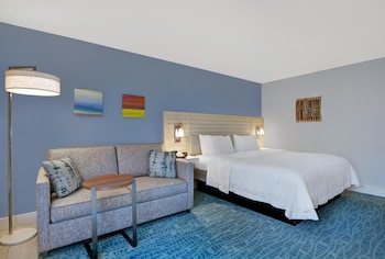 Room, 1 King Bed (1st Floor, Limited View)