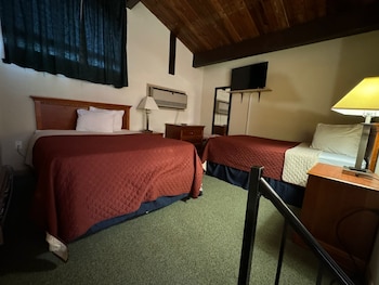Superior Room, Multiple Beds, Smoking