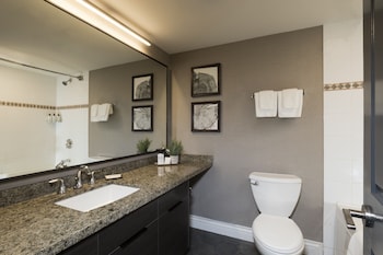 Suite, 3 Bedrooms