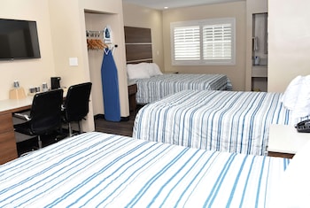 Room, Multiple Beds, Non Smoking
