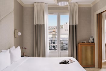 The Timeless Suite - Eiffel Tower View