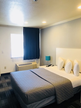 Room, 1 Queen Bed, Non Smoking
