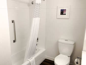 Suite, 1 King Bed, Non Smoking