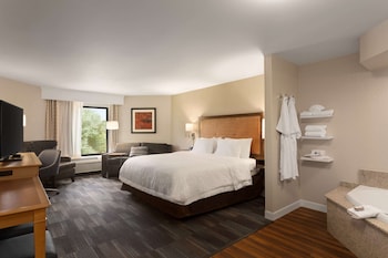 Room, 1 King Bed, Jetted Tub