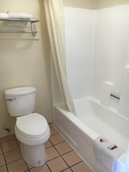 Standard Room, 2 Queen Beds, Non Smoking