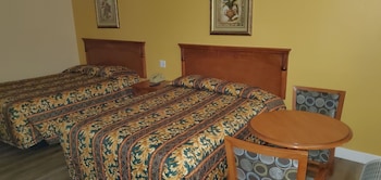 Standard Room, 2 Queen Beds, Non Smoking