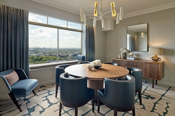 Luxury Suite (Belgravia)
