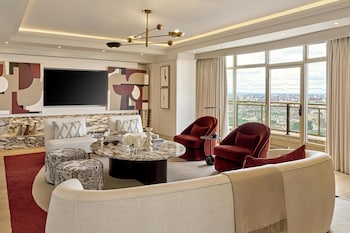 Suite (Ambassador)