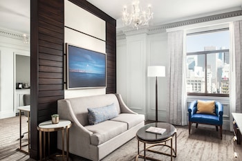 Suite, 1 Bedroom (View)