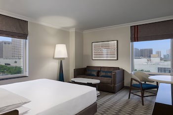 Room, 1 King Bed, Corner