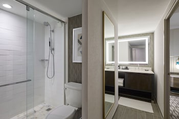 Executive Room, Multiple Beds (Hearing Accessible)