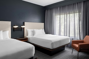 Suite, 1 Double Bed, Balcony