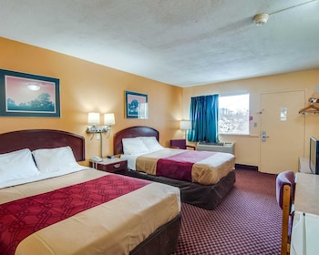 Room, 2 Double Beds, Upper floor