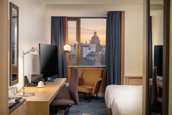 Family Connecting Room Rhine Wing