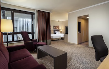 Twin Junior Suite City Wing