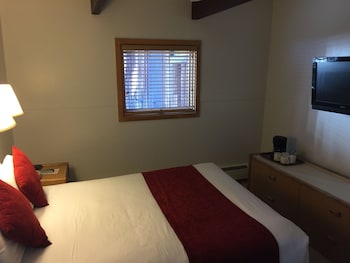 Standard Room, 2 Bedrooms, Refrigerator & Microwave